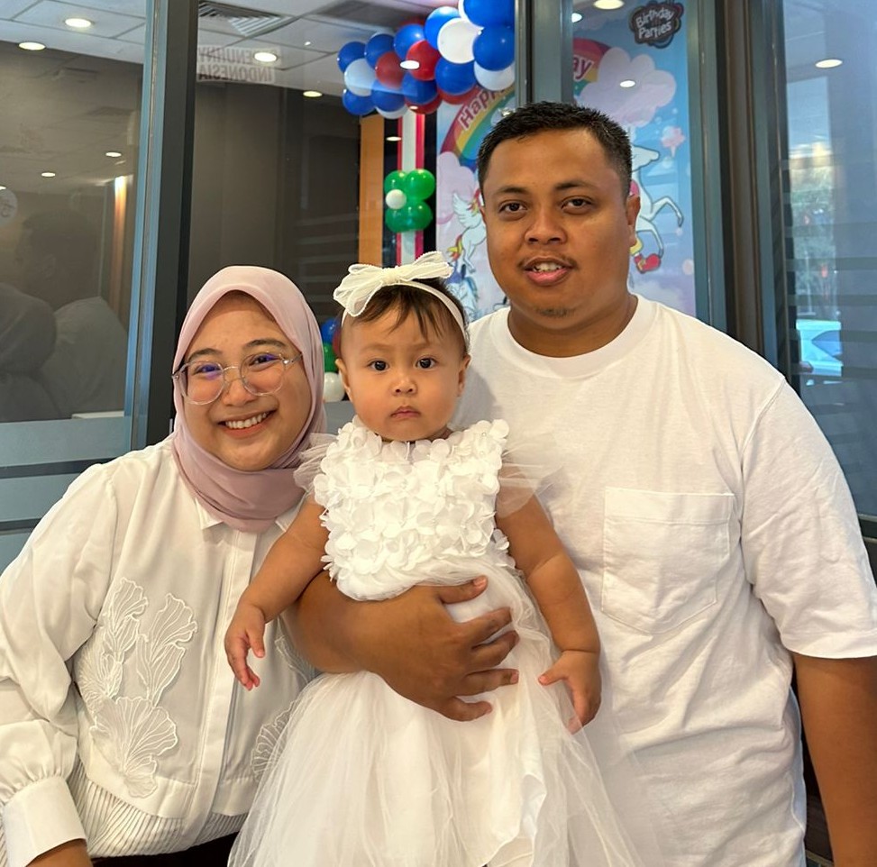 Ayu Widowati & Muhammad Irfan